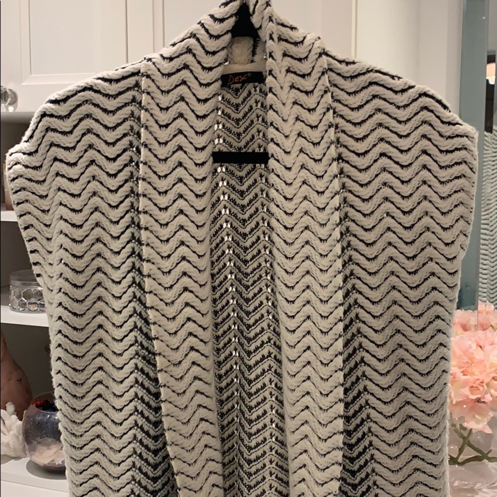 Dex sleeveless cardigan